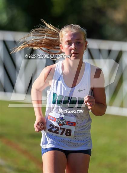 Thumbnail 3 in UIL 5A Girls Cross Country State Final photogallery.