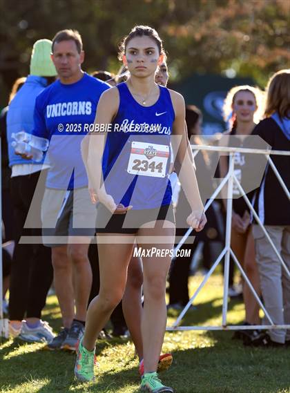 Thumbnail 3 in UIL 5A Girls Cross Country State Final photogallery.