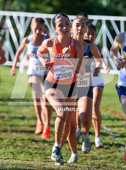 Thumbnail 3 in UIL 5A Girls Cross Country State Final photogallery.