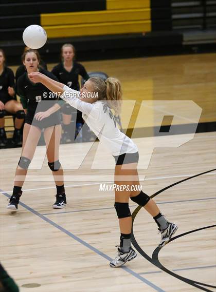 Thumbnail 3 in Colfax @ Del Oro photogallery.