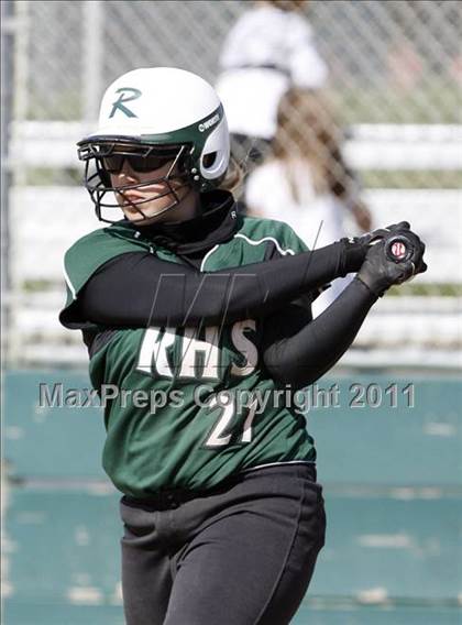 Thumbnail 2 in Vanden @ Rodriguez photogallery.