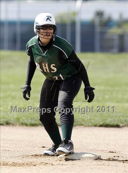Thumbnail 2 in Vanden @ Rodriguez photogallery.