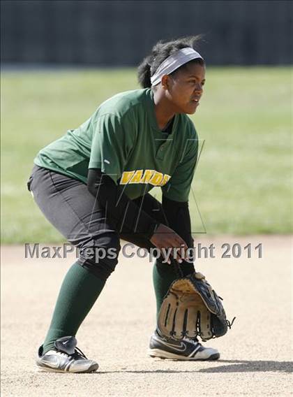 Thumbnail 3 in Vanden @ Rodriguez photogallery.