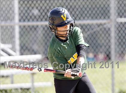 Thumbnail 3 in Vanden @ Rodriguez photogallery.