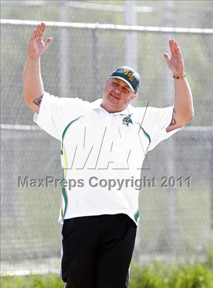Thumbnail 1 in Vanden @ Rodriguez photogallery.