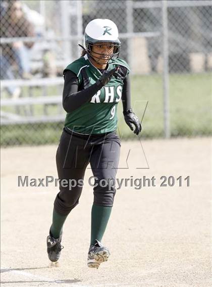 Thumbnail 1 in Vanden @ Rodriguez photogallery.