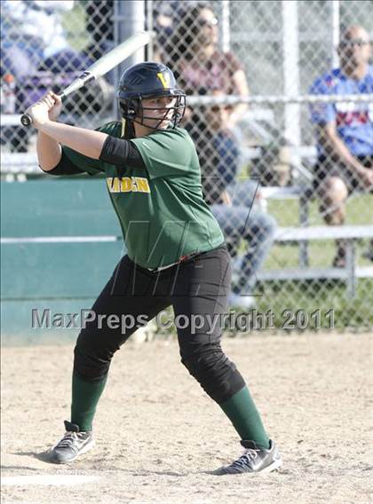 Thumbnail 2 in Vanden @ Rodriguez photogallery.