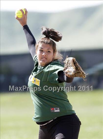 Thumbnail 1 in Vanden @ Rodriguez photogallery.