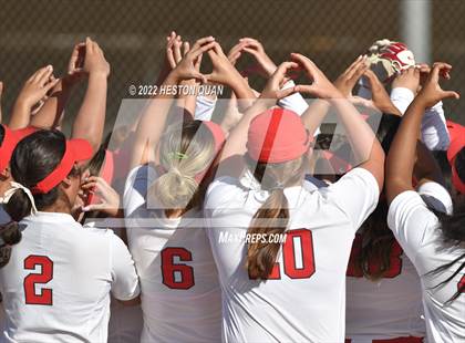 Thumbnail 2 in JSerra Catholic @ Mater Dei photogallery.