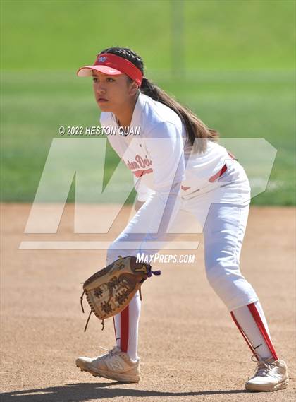 Thumbnail 2 in JSerra Catholic @ Mater Dei photogallery.