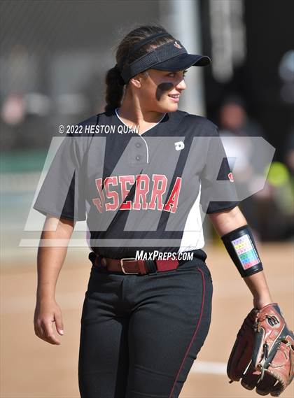 Thumbnail 2 in JSerra Catholic @ Mater Dei photogallery.