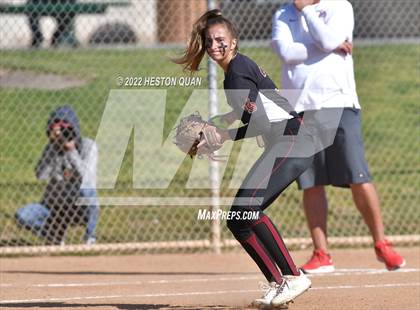 Thumbnail 2 in JSerra Catholic @ Mater Dei photogallery.