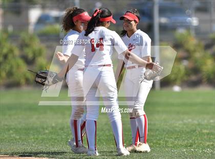 Thumbnail 1 in JSerra Catholic @ Mater Dei photogallery.