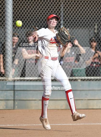 Thumbnail 1 in JSerra Catholic @ Mater Dei photogallery.