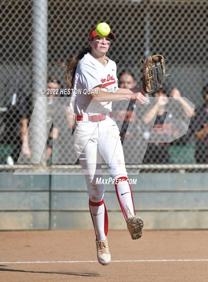Thumbnail 2 in JSerra Catholic @ Mater Dei photogallery.