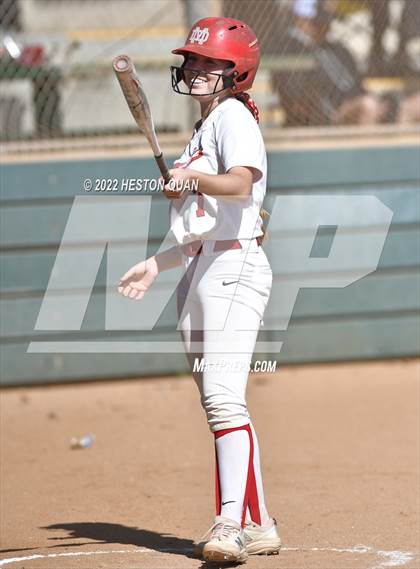 Thumbnail 2 in JSerra Catholic @ Mater Dei photogallery.