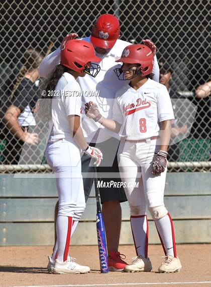 Thumbnail 2 in JSerra Catholic @ Mater Dei photogallery.
