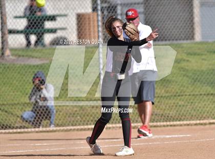 Thumbnail 1 in JSerra Catholic @ Mater Dei photogallery.