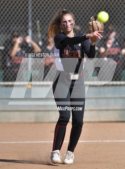 Thumbnail 2 in JSerra Catholic @ Mater Dei photogallery.