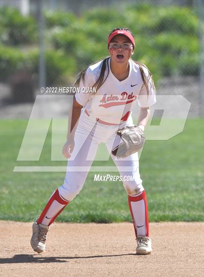 Thumbnail 1 in JSerra Catholic @ Mater Dei photogallery.