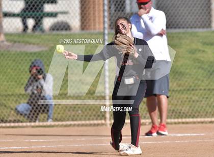 Thumbnail 2 in JSerra Catholic @ Mater Dei photogallery.