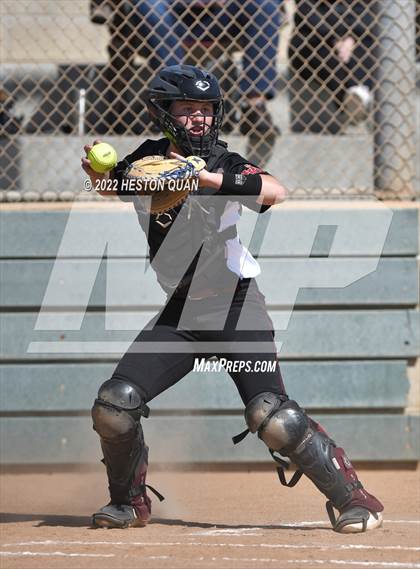 Thumbnail 2 in JSerra Catholic @ Mater Dei photogallery.