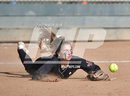 Thumbnail 2 in JSerra Catholic @ Mater Dei photogallery.