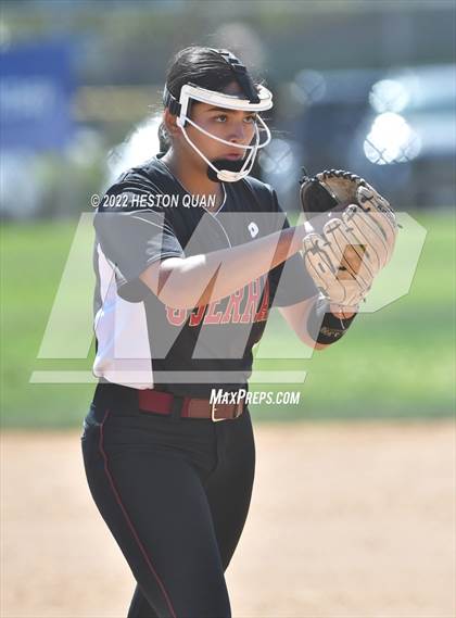 Thumbnail 2 in JSerra Catholic @ Mater Dei photogallery.