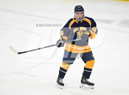 Thumbnail 1 in East Haven vs. Cheshire (CIAC DII Final) photogallery.