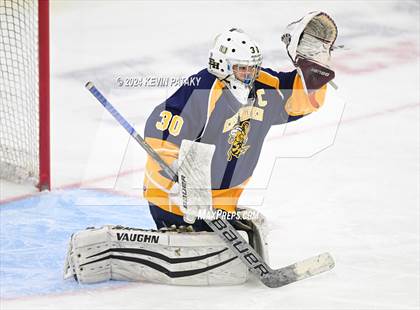 Thumbnail 1 in East Haven vs. Cheshire (CIAC DII Final) photogallery.