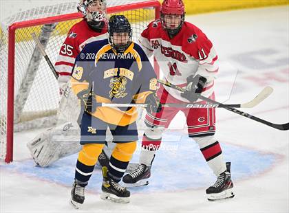 Thumbnail 3 in East Haven vs. Cheshire (CIAC DII Final) photogallery.