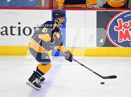 Thumbnail 1 in East Haven vs. Cheshire (CIAC DII Final) photogallery.