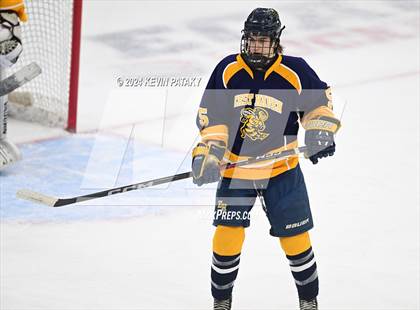 Thumbnail 3 in East Haven vs. Cheshire (CIAC DII Final) photogallery.