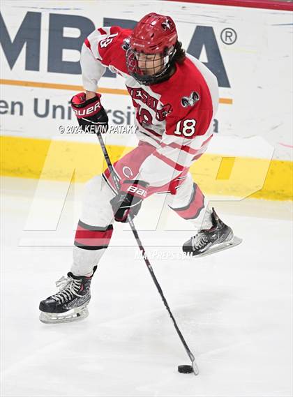 Thumbnail 1 in East Haven vs. Cheshire (CIAC DII Final) photogallery.