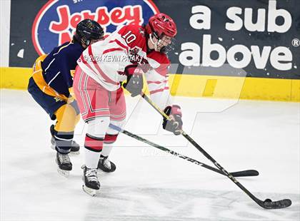 Thumbnail 2 in East Haven vs. Cheshire (CIAC DII Final) photogallery.
