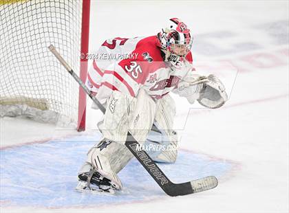 Thumbnail 1 in East Haven vs. Cheshire (CIAC DII Final) photogallery.