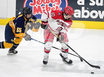 Thumbnail 2 in East Haven vs. Cheshire (CIAC DII Final) photogallery.