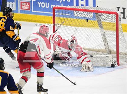 Thumbnail 2 in East Haven vs. Cheshire (CIAC DII Final) photogallery.