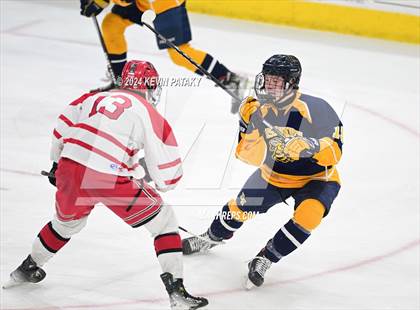 Thumbnail 3 in East Haven vs. Cheshire (CIAC DII Final) photogallery.