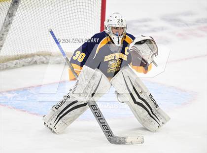Thumbnail 3 in East Haven vs. Cheshire (CIAC DII Final) photogallery.
