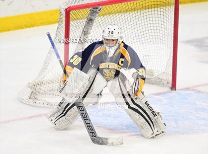 Thumbnail 3 in East Haven vs. Cheshire (CIAC DII Final) photogallery.