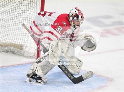 Thumbnail 3 in East Haven vs. Cheshire (CIAC DII Final) photogallery.