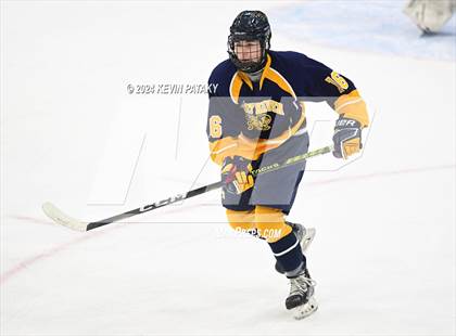 Thumbnail 2 in East Haven vs. Cheshire (CIAC DII Final) photogallery.