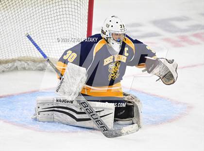 Thumbnail 2 in East Haven vs. Cheshire (CIAC DII Final) photogallery.