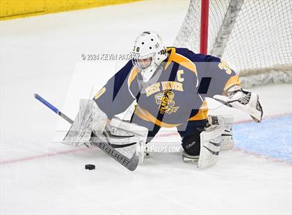 Thumbnail 3 in East Haven vs. Cheshire (CIAC DII Final) photogallery.