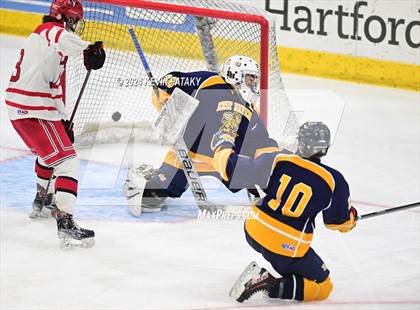Thumbnail 2 in East Haven vs. Cheshire (CIAC DII Final) photogallery.