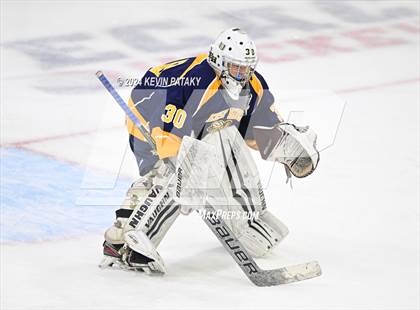 Thumbnail 1 in East Haven vs. Cheshire (CIAC DII Final) photogallery.