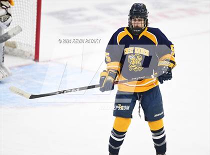 Thumbnail 3 in East Haven vs. Cheshire (CIAC DII Final) photogallery.
