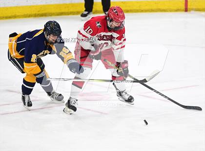 Thumbnail 1 in East Haven vs. Cheshire (CIAC DII Final) photogallery.