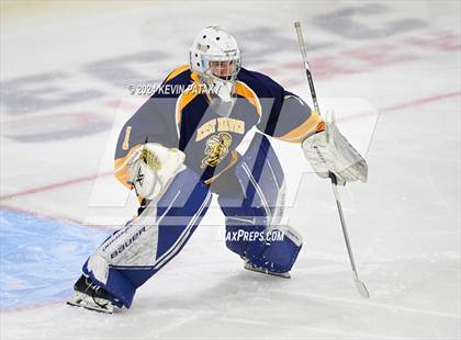 Thumbnail 2 in East Haven vs. Cheshire (CIAC DII Final) photogallery.